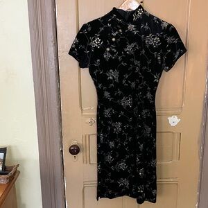 Dress Barn Black and Gold Floral Midi Dress